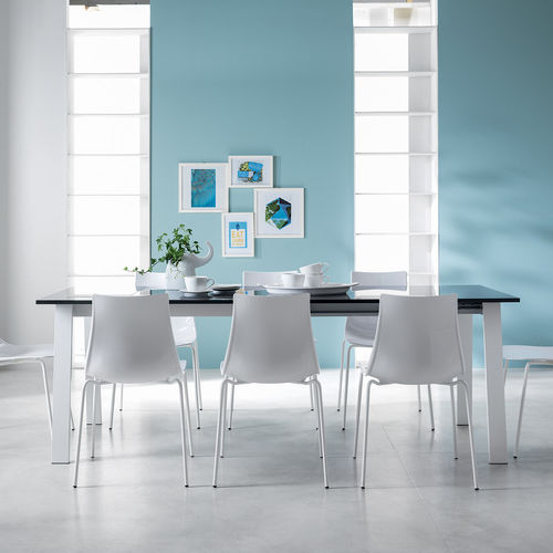 现代风格餐桌 - DELTA - STOSA CUCINE - 三聚氰胺 / Fenix NTM 材质 / 涂漆金属桌脚