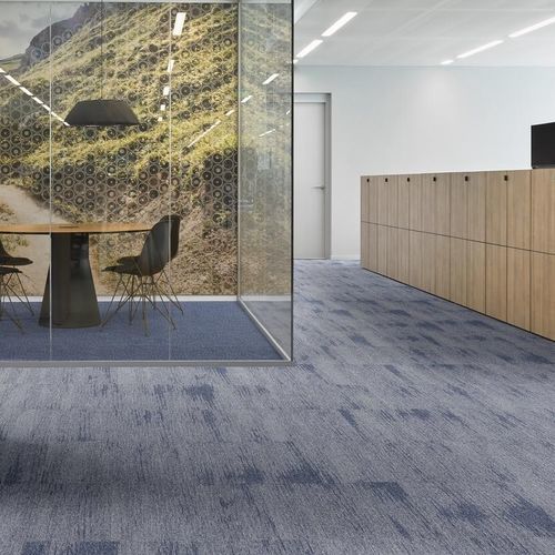 簇绒满铺地毯 - ESSENCE STRUCTURE - Tarkett PROFESSIONAL - Textilene® 材质 / 商用 / 单色