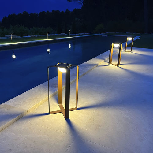 太阳能灯笼 - XY - aralia - LYX luminaires - 现代风格 / 钢 / 喷漆钢