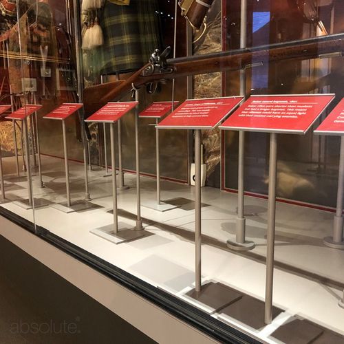 室内布告板 - Pinnacle  - Absolute Museum & Gallery Products Ltd - 铝框架 / 阳极氧化铝 / 丙烯塑料