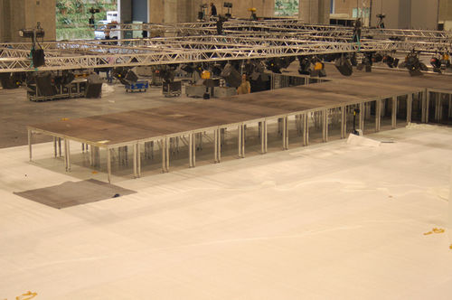 舞台搭建 - STANDARDSTAGE 750 - apq stage GmbH