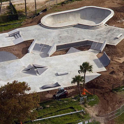 混凝土滑板场 - BETHUNE POINT - Spohn Ranch Skateparks