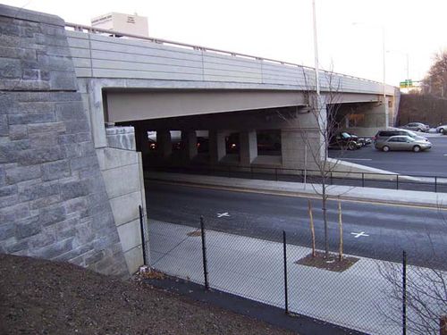钢筋混凝土桥 - BELT PARKWAY - The Fort Miller Co. - 预制混凝土 / 梁 / 公路