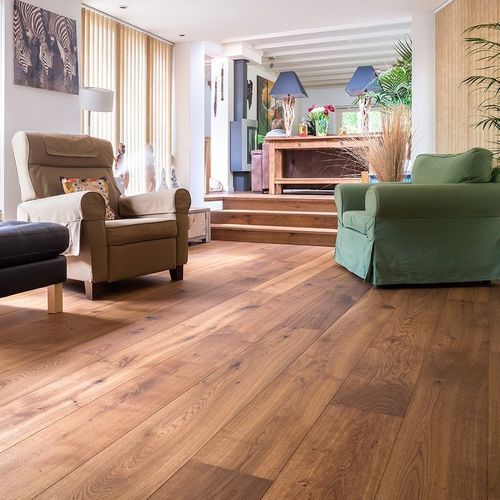 层压地板 - N.07 - Dennebos Flooring - 栎木 / 山形纹 / 天然油