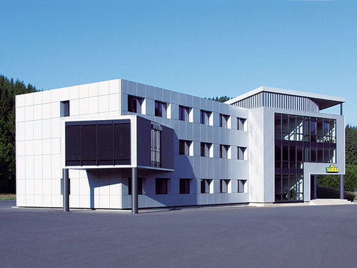 预制建筑 - ADMINISTRATION, MORSBACH - SÄBU - 模块化 / 木质 / 铝制