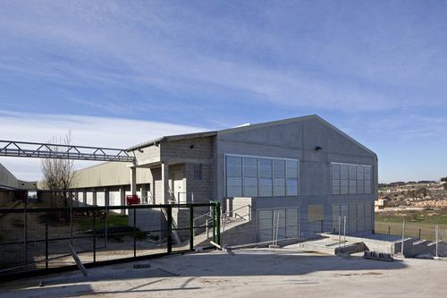 预制建筑 - SANT GUIM DE LA PLANA - HORMIPRESA - 混凝土 / 工业用途 / 现代风格