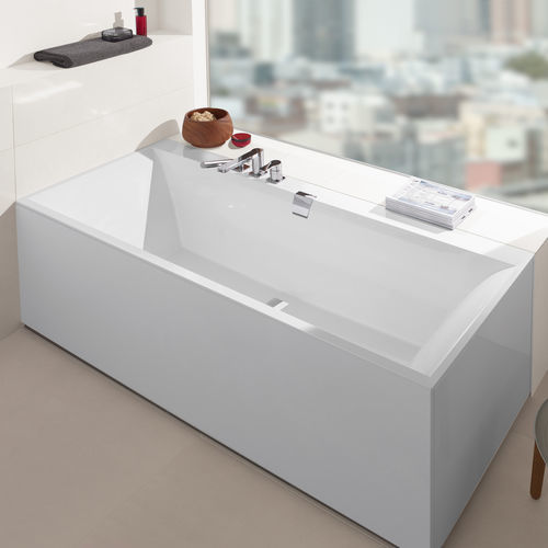 住宅用浴缸 - UBQ160SQE2DV - Villeroy & Boch - 石英复合材料 / 丙烯树脂 / 现代风格