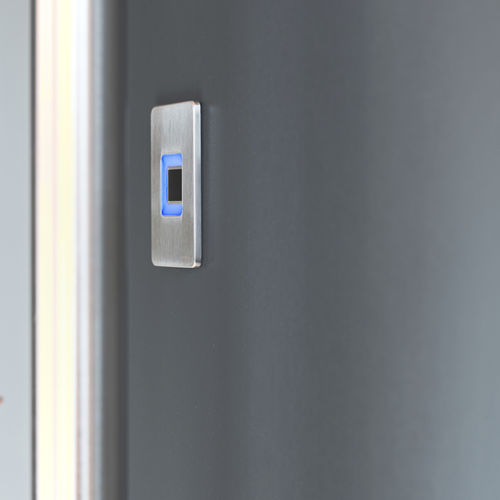 门禁控制数码指纹读取器 - dLine - ekey biometric systems - 壁挂