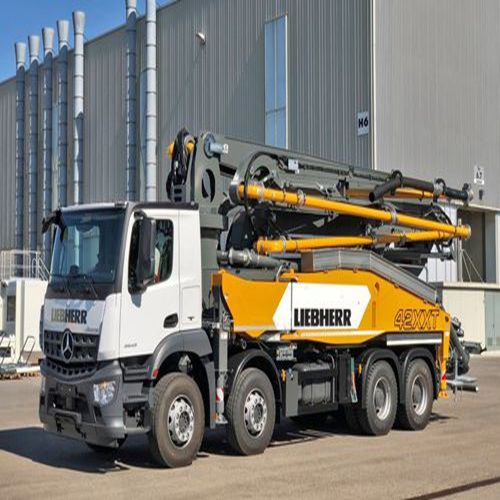 移动式混凝土泵 - 42 XXT - Liebherr  - 卡车安装式