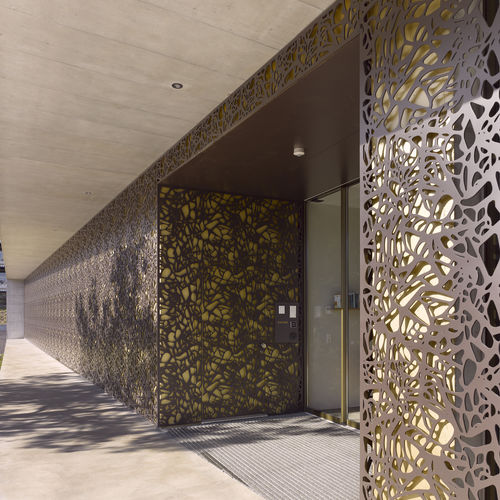 室外装饰装饰面板 - CELLON - MULTIPLE DWELLING MESSER SOLOTHURN - Bruag Design Factory AG - 壁挂 / HPL / 穿孔