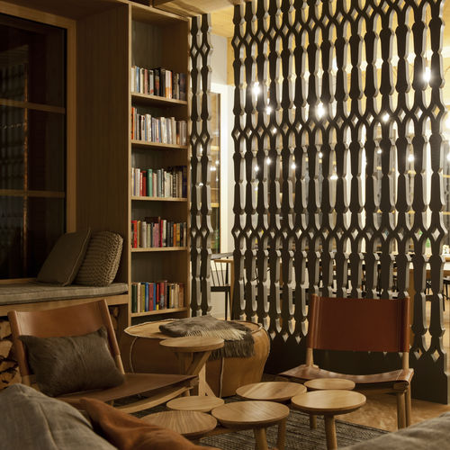 隔墙装饰面板 - REKA ZINAL - Bruag Design Factory AG - MDF / 穿孔