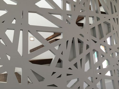 MDF护栏 - PRIVATE HOME - Bruag Design Factory AG - 板式 / 室内 / 用于楼梯