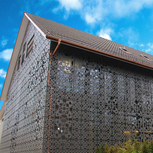 外包装饰面板 - CELLON - CHURCH RÜMLANG - Bruag Design Factory AG - 壁挂 / 室外装饰 / 用于外墙
