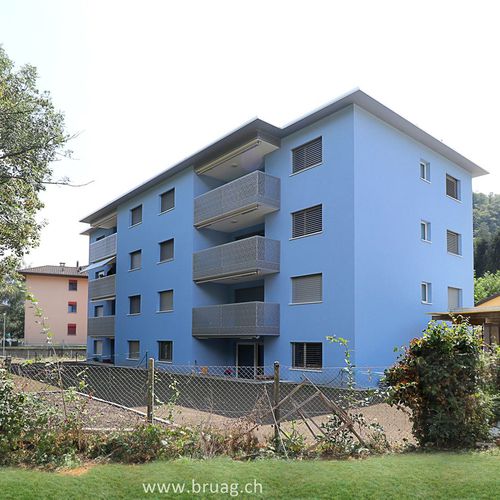 板式阳台 - CELLON - MULTIPLE DWELLING RESIDENZA HORO LOSONE - Bruag Design Factory AG - 复合材料 / HPL