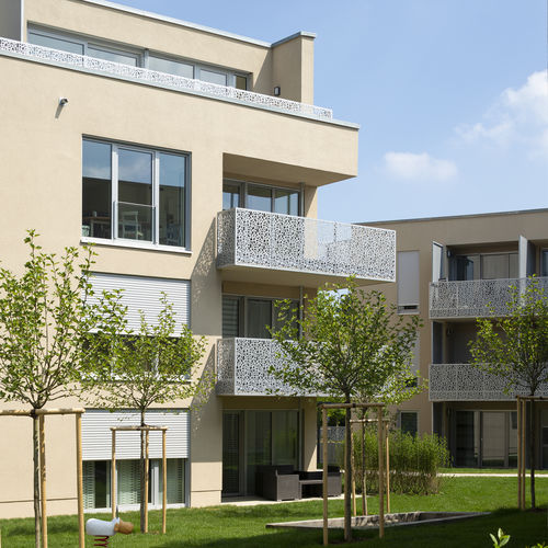 HPL护栏 - CELLON - MFH GAISENTHAL - Bruag Design Factory AG - 板式 / 户外 / 用于阳台