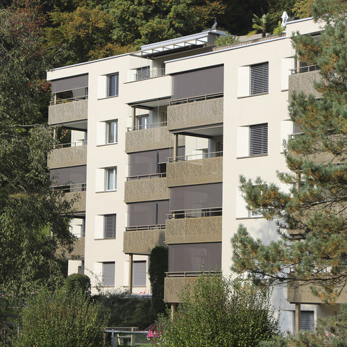 HPL护栏 - CELLON - MFH LÄNGWEIHERSTRASSE - Bruag Design Factory AG - 板式 / 户外 / 用于阳台