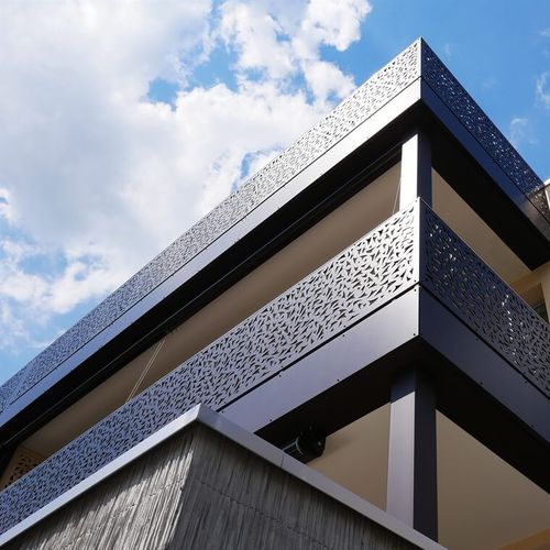 HPL护栏 - CELLON - MFH QUÄDERLI VADUZ - Bruag Design Factory AG - 板式 / 户外 / 用于阳台