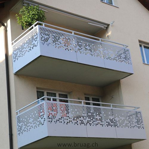 HPL护栏 - MFH APPENZELL - Bruag Design Factory AG - 平板 / 户外 / 用于阳台