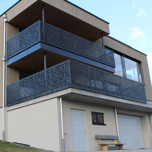 木质护栏 - CELLON/MDF MFH ESCHEN - Bruag Design Factory AG - HPL / 平板 / 户外
