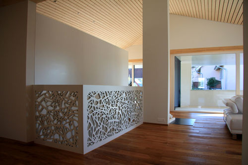 木质护栏 - EFH WIEZIKON - Bruag Design Factory AG - 板式 / 室内 / 用于楼梯