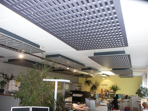 吊顶天花板隔音板 - OFFICE PEZAG AG BISCHOFSZELL - Bruag Design Factory AG - 木纤维 / 矩形 / 穿孔