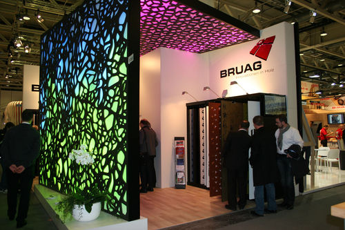 吊顶天花板隔音板 - BOOTH SWISSBAU 2014 - Bruag Design Factory AG - 用于房间隔断 / MDF / 矩形