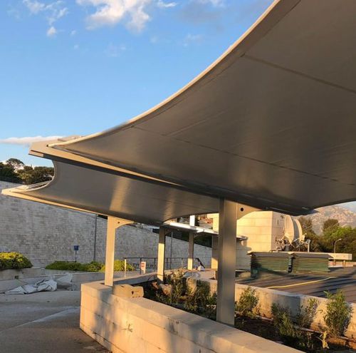 金属框架张拉膜 - HOTEL PALM BEACH MARSEILLE - Eugreb Invest - 用于停车棚 / PVC膜 / 用于酒店