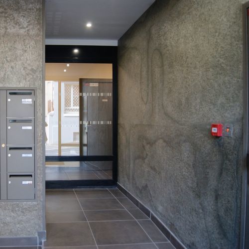 室内墙面材料 - KUALA LUMPUR - StoneLeaf - 用于室外 / 天然石材 / 树脂