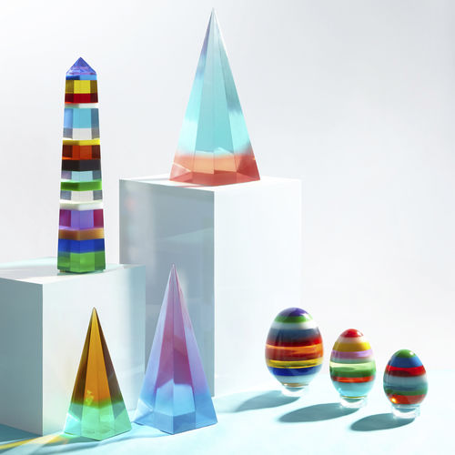 丙烯塑料雕塑 - OBELISK - Jonathan Adler
