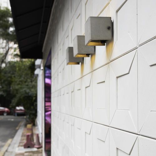 现代风格壁灯 - V - BENTU DESIGN - 户外 / 丙烯塑料 / 混凝土