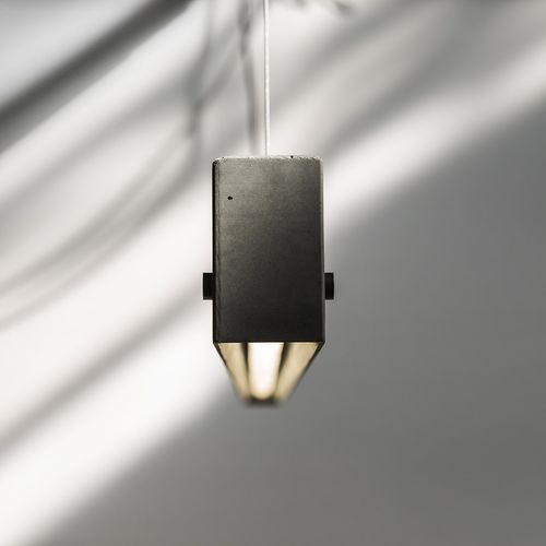 吊灯 - YI - BENTU DESIGN - 混凝土 / 现代风格 / 有线