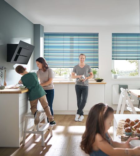 垂直帘 - Kadeco Sonnenschutzsysteme GmbH - 用于窗户 / 布料 / 商用