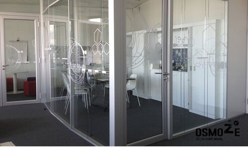 玻璃用装饰贴纸 - AOS COLLIERS INTERNATIONAL LYON - Atelier d'Art Osmoze - Design & décoration murale