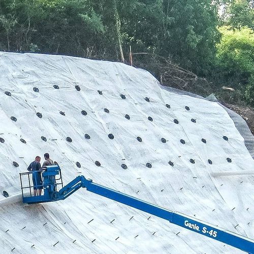 加固土工网格 - SECUGRID® M3 NAIL - NAUE - 用于防止侵蚀 / 防护 / 用于挡土墙