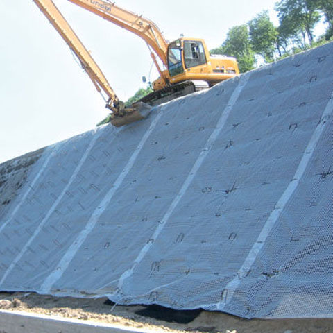 防止侵蚀土工网格 - SECUGRID® M3 CLAMP - NAUE - 防护 / 加固 / 用于挡土墙