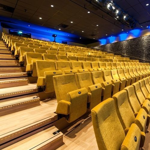 现代风格礼堂椅 - Plaza - Jezet Seating - 防火布料 / 山毛榉木 / 金属