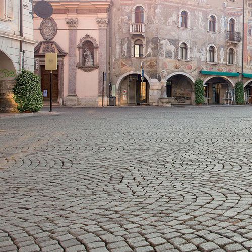 斑岩路面砖 - PIAZZA ITALIA - Italporphyry - 户外 / 人行道 / 用于公共空间