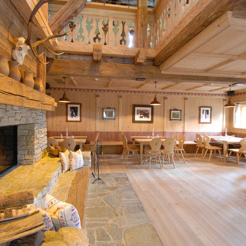 建筑木质装饰板