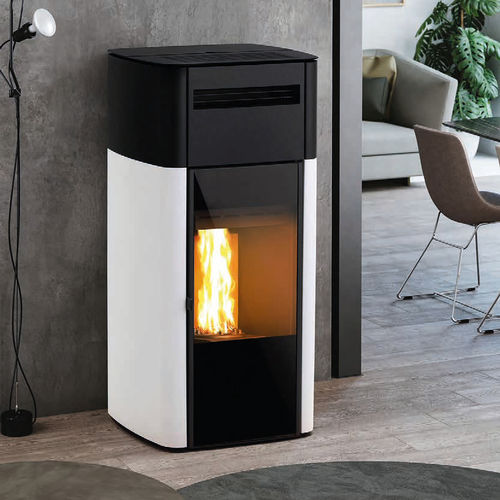 颗粒采暖炉 - SATIE  - BESTOVE - 8.5 kW / 独立式 / 现代风格