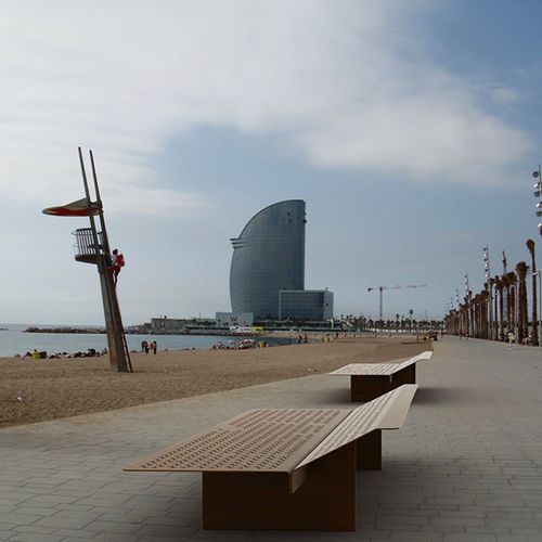 现代风格日光浴躺椅 - ELES CHAISE LONGUE - THE ITALIAN LAB SRL - 电镀钢 / 公共空间