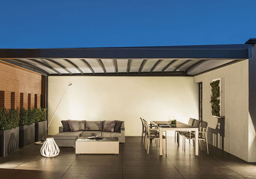 临墙凉棚架 - PARTERRE : PAREO - Frigerio Living - 金属 / PVC面料滑动棚顶