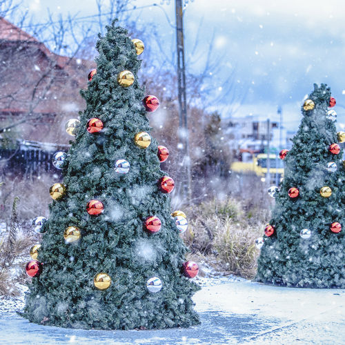 PVC圣诞树 - CHRISTMAS COVERS FOR FLOWER TOWERS - Terra Group - 不锈钢 / 公共空间 / 密封