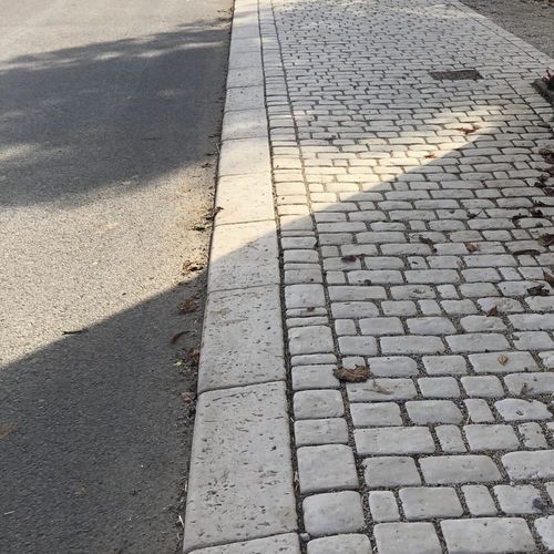 人行道路缘坡道 - BOFR - REPLIK - 混凝土 / 户外 / 线性