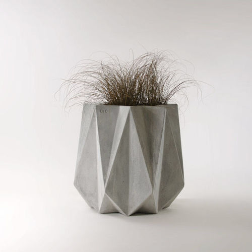 纤维混凝土花坛 - KRONEN 65 GREY CONCRETE - Adam Christopher Design - 现代风格 / 公共空间 / 户外