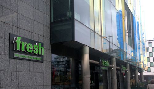 壁挂指示牌 - SCI ARCHITECTURAL BUILDING FACADES - Signs Connect Ireland - 户外