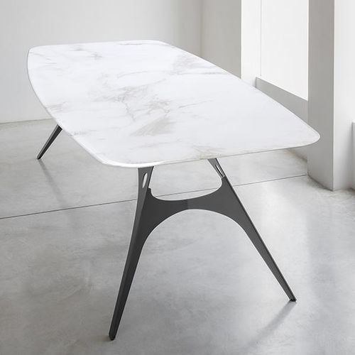 现代风格桌 - EIFFEL - pezzani home collection - 玻璃 / 大理石 / 钢板桌脚
