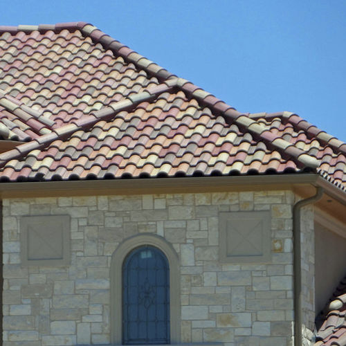 插接式瓦 - MEDITERRANEAN : SAN ANTONIO BLEND - Crown Roof Tiles - 混凝土 / 红色