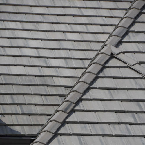 平面式瓦 - WINDSOR : CHARCOAL - Crown Roof Tiles - 混凝土 / 大型
