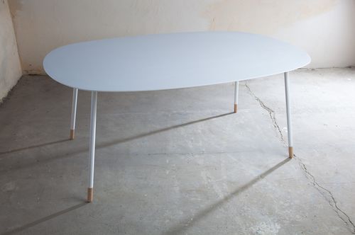 现代风格桌 - XL - AMOS DESIGN - 山毛榉木 / Corian®可丽耐 / 金属桌脚