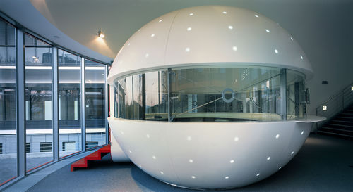 圆形前台接待桌 - BALL - AMOS DESIGN - Corian®可丽耐